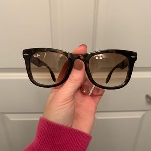 Ray Bans Wayfarer Foldable Sunglasses